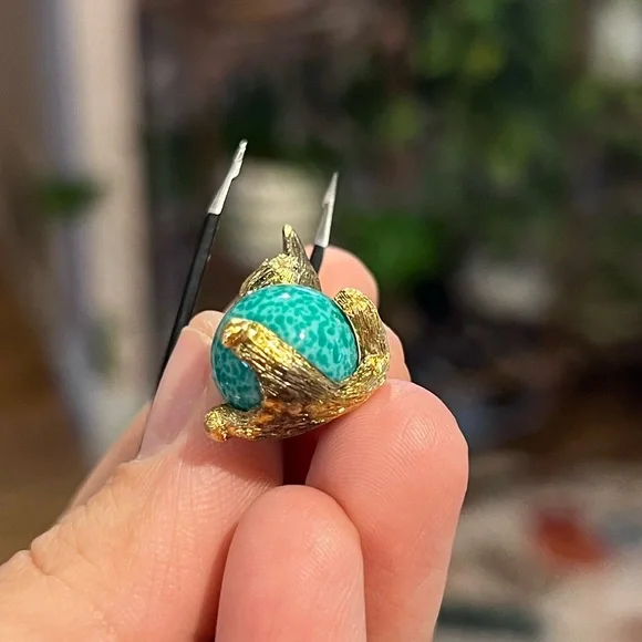 Vintage Monet Gold Cat Turquoise Ball Charm - Picture 5 of 5